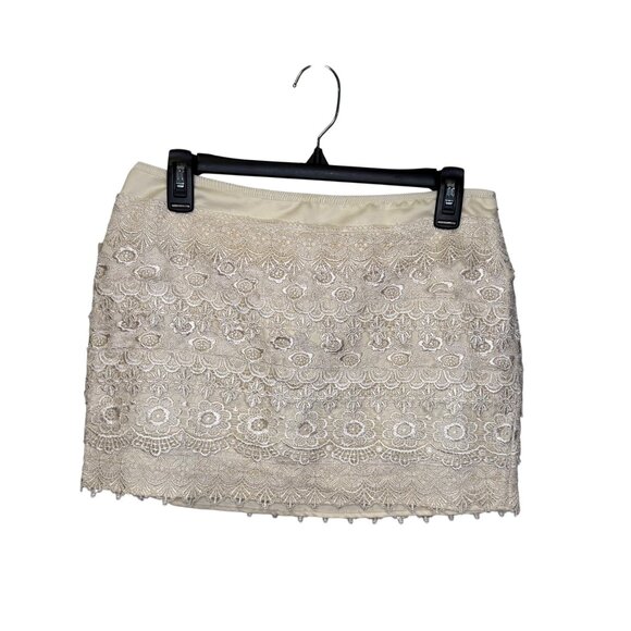 Sans Souci Tiered Lace Mini Skirt Cream Size Medium - Picture 1 of 9